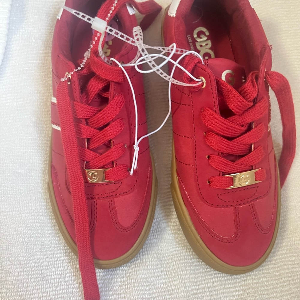 GBG Los Angeles Red Sneakers for Women
